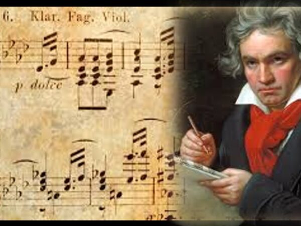 Un Cacho de Cultura: Las cuatro notas que forjaron una sinfonía inmortal