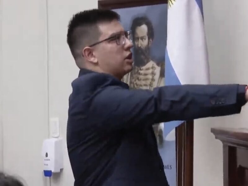 Asumió nomás “Chupito” López en el CD de Salta: Es un día de luto para la decencia pública