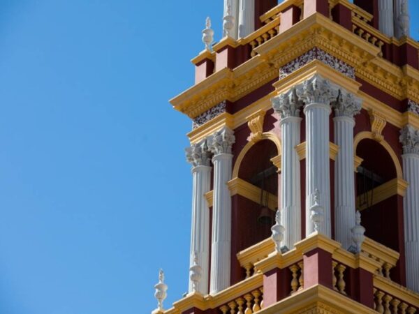 Cuando Santa Oliva donó su corona de oro para la Causa Malvinas