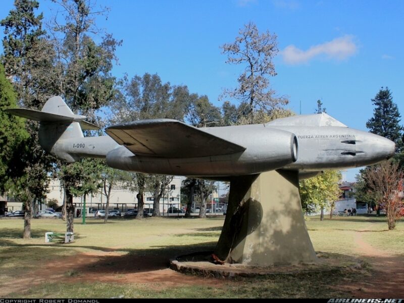El misterio del Gloster Meteor de Salta: ¿Participó en el bombardeo a Plaza de Mayo?